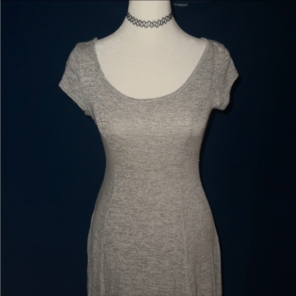 Gray Dress w/ Low Back and Strap🔘👗